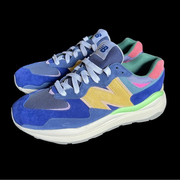 NEW BALANCE 5740 57/40 M5740SSG Suede Men’s 9.5 Sneakers Runners - Picture 2 of 3